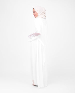 Beautiful Long White Lace Outerwear Small (8-10) Petite (- 5'2") White