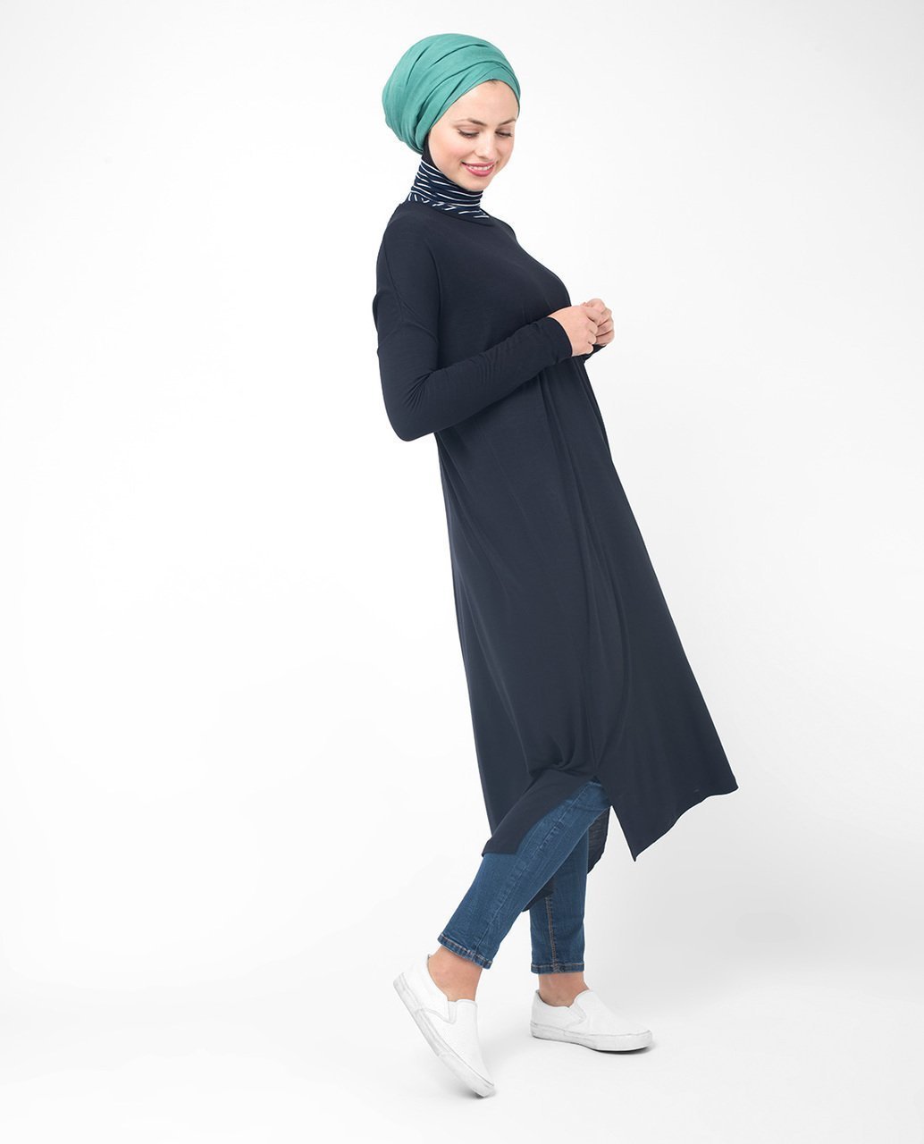 Black Casual Long Modest Top Small (8-10) Petite (- 5'2")