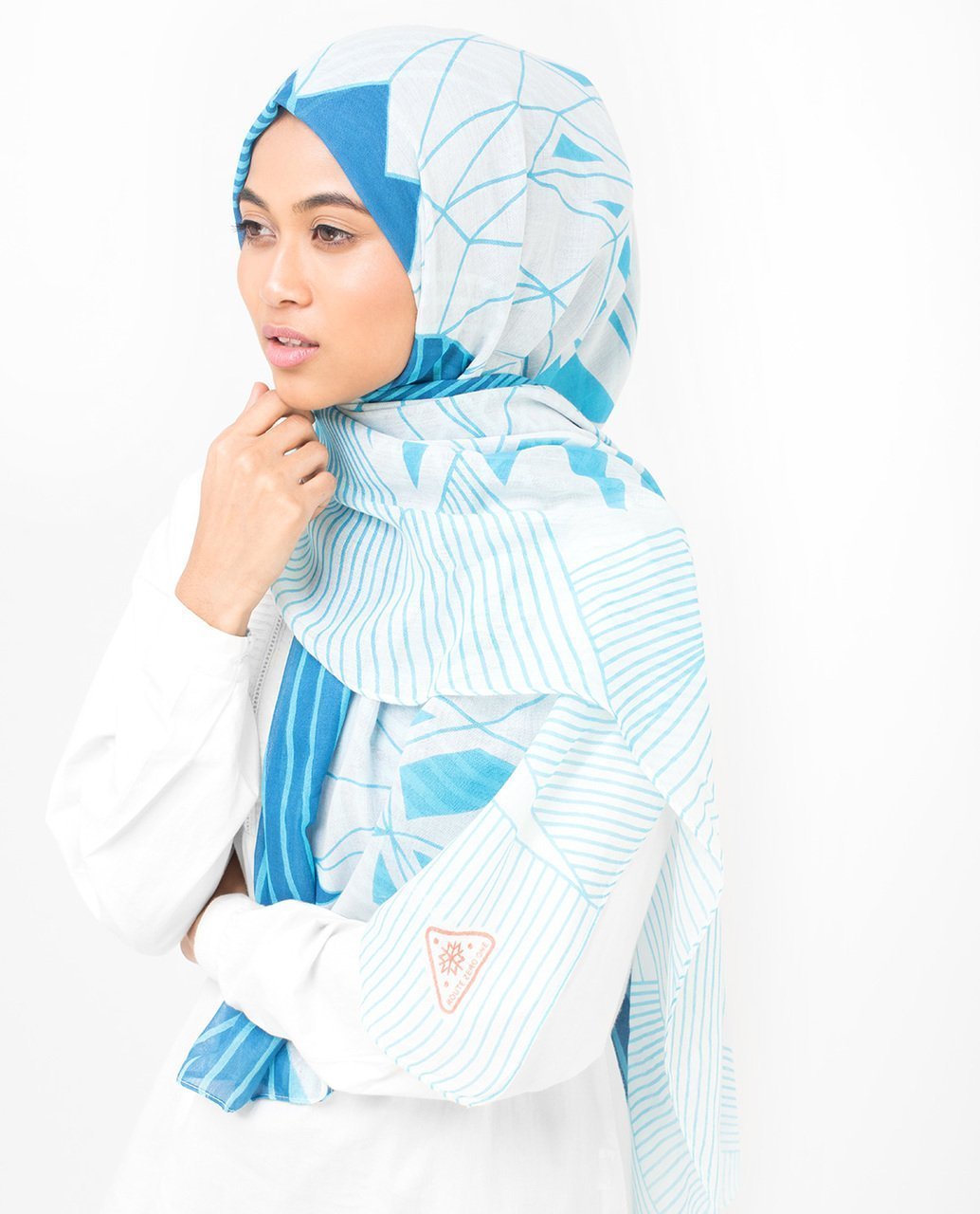 Blue Contour Viscose Hijab Regular Blue