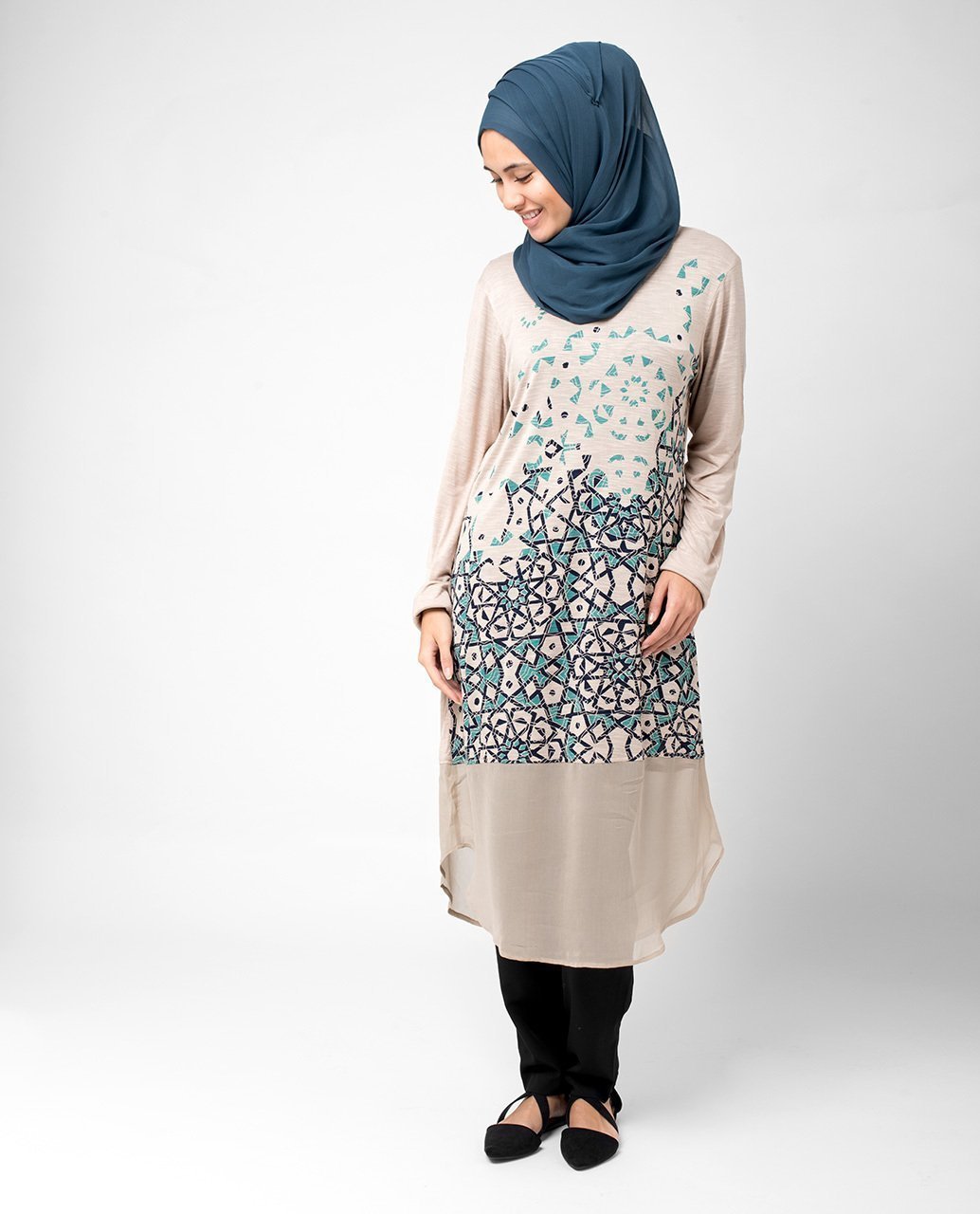 Blue Scatter Print Top Slim