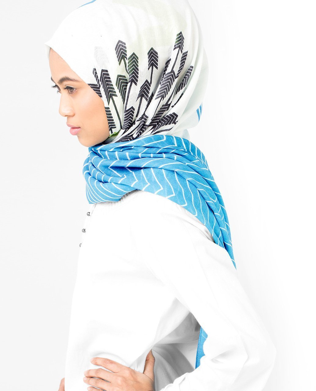 Blue Ziz Zag Viscose Hijab Regular Blue