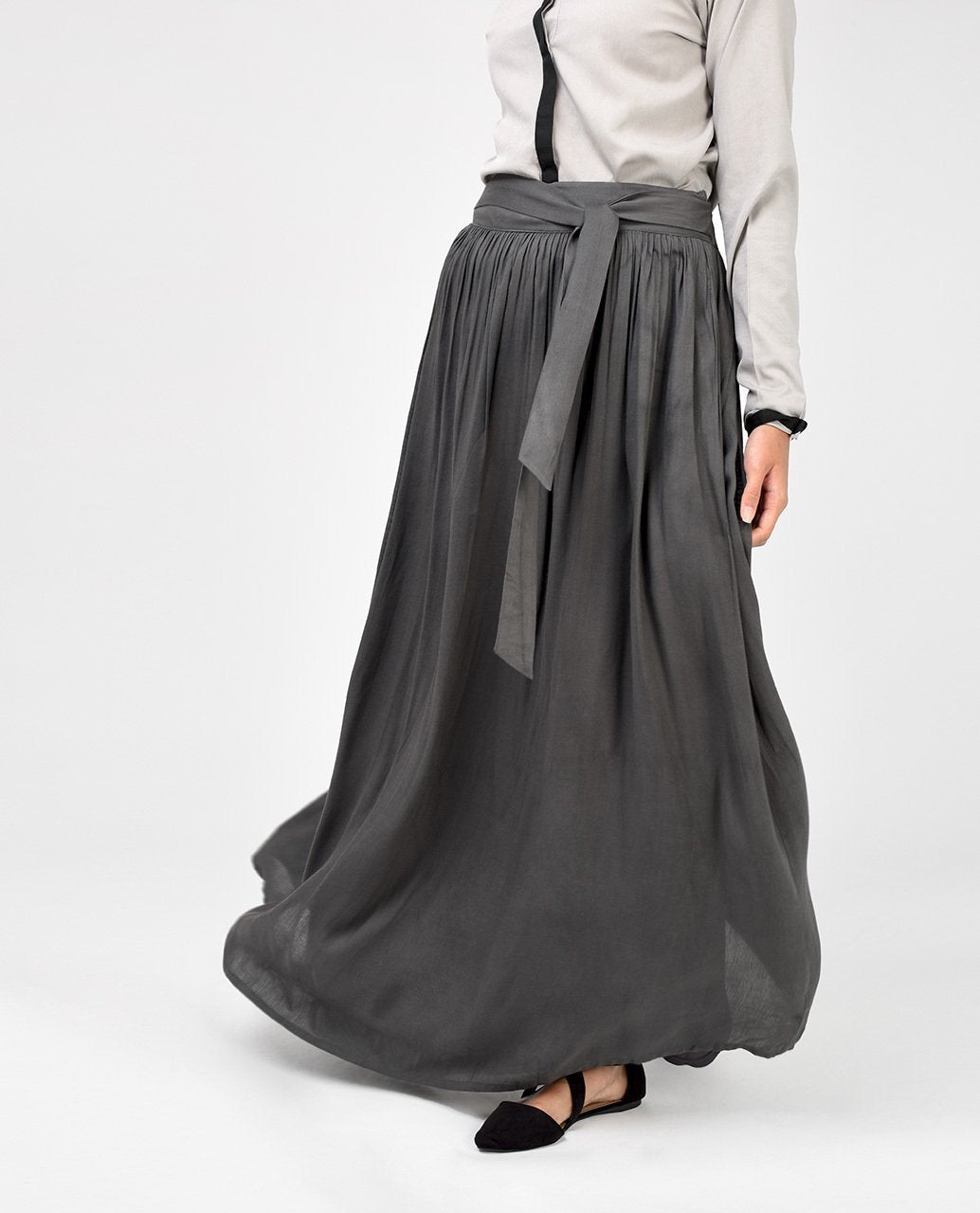 Charcoal Grey Skirt Slim (W28 L39) Charcoal Grey