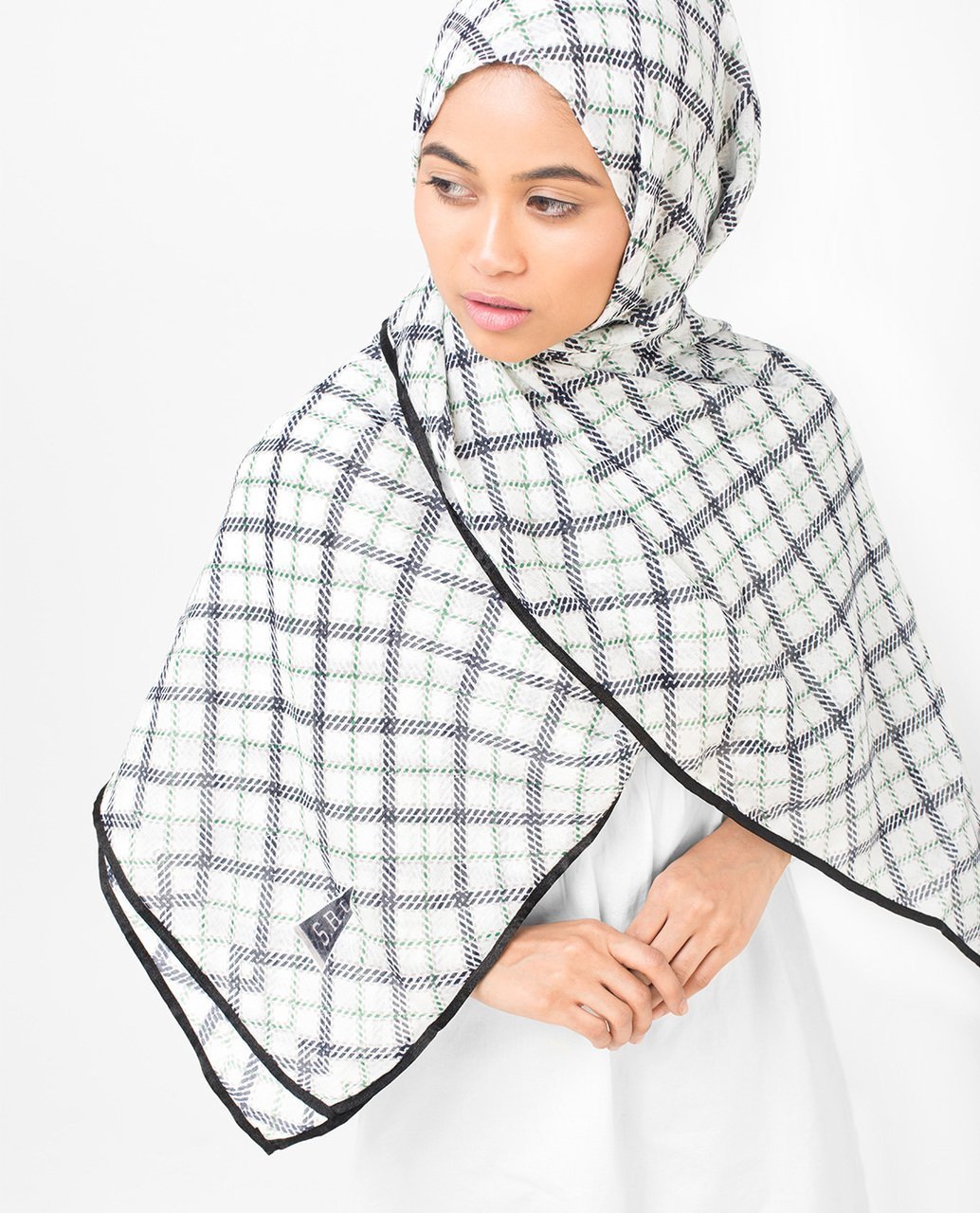 Check Motif Viscose Hijab Regular