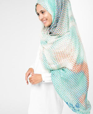 Flamingo White Hijab Regular Flamingo White