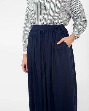 Full Length Navy Flared Skirt S 5'2" Navy