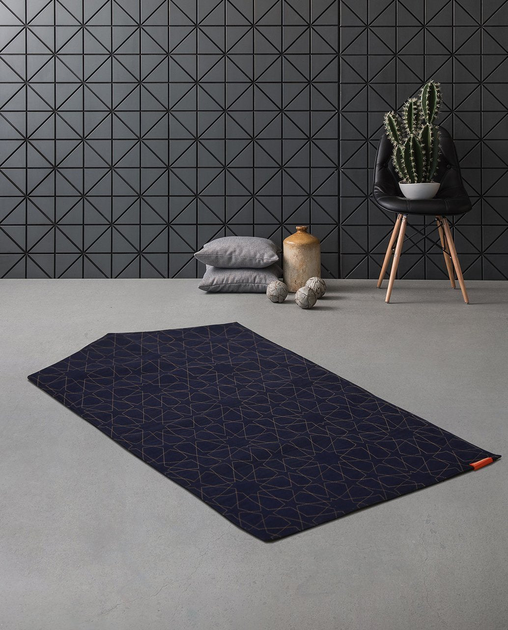 Islamic Prayer Mat Rug Janamaz in Blue Geometric Denim Arch-shaped Blue