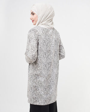 Summer Lace Printed Modest Top Small Petite (- 5'2")