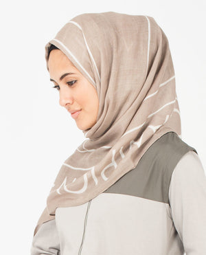 Zinc and White Hijab Maxi Zinc and White