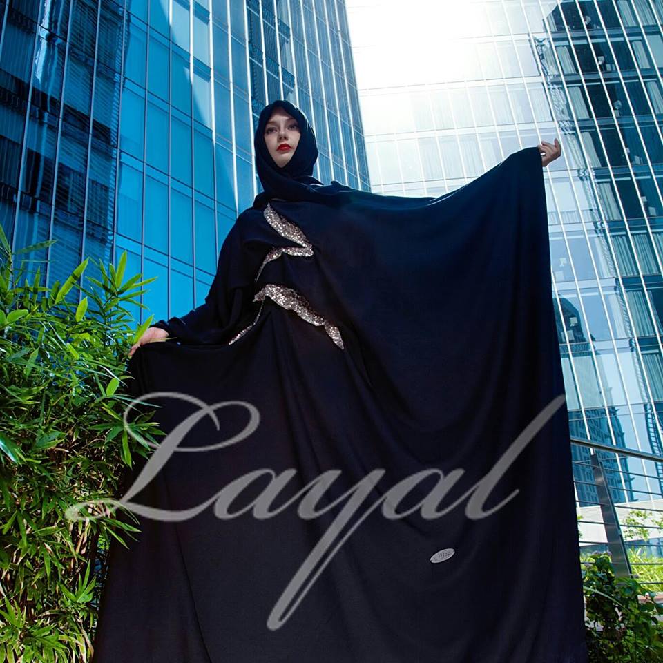 Dana Al Taji - Modest Fashion Entrepreneur