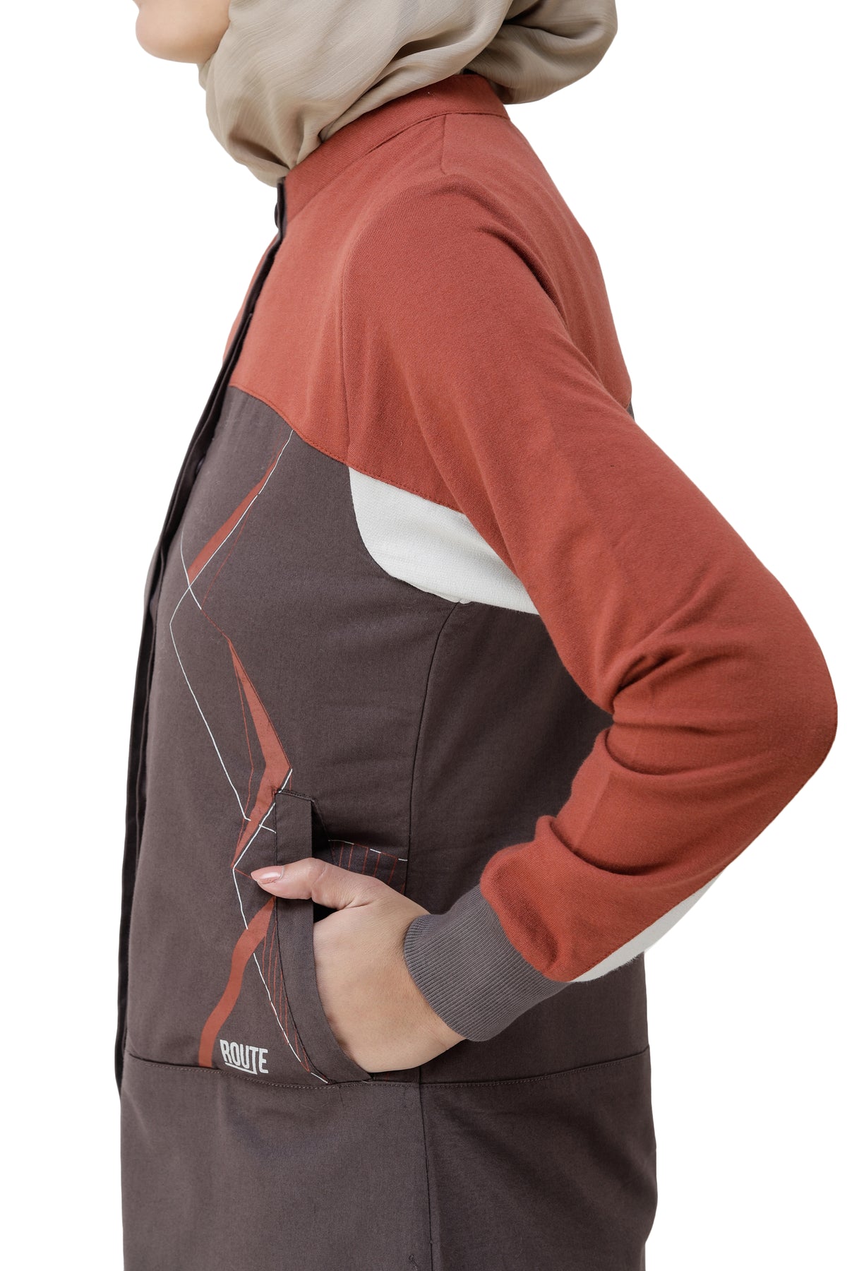 Rabbit Grey & Etruscan Red Jilbab Abaya