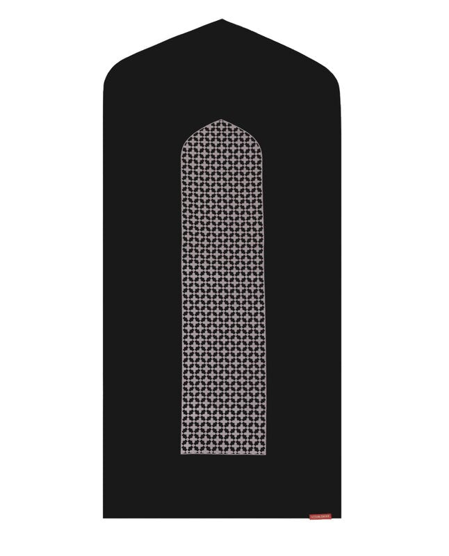 Black Mashrabiya Arch-shaped Muslim Prayer Mat Sejadah