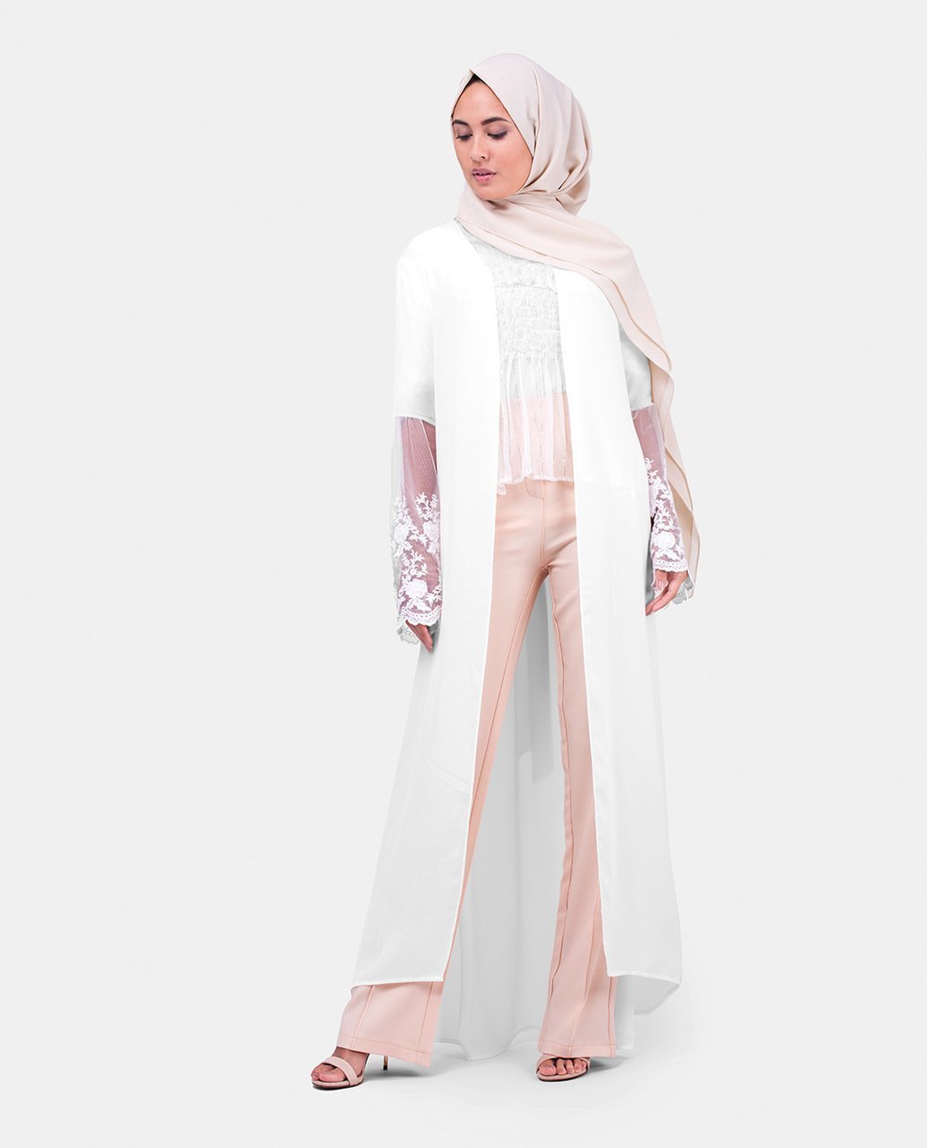 Beautiful Long White Lace Outerwear Small (8-10) Petite (- 5'2") White