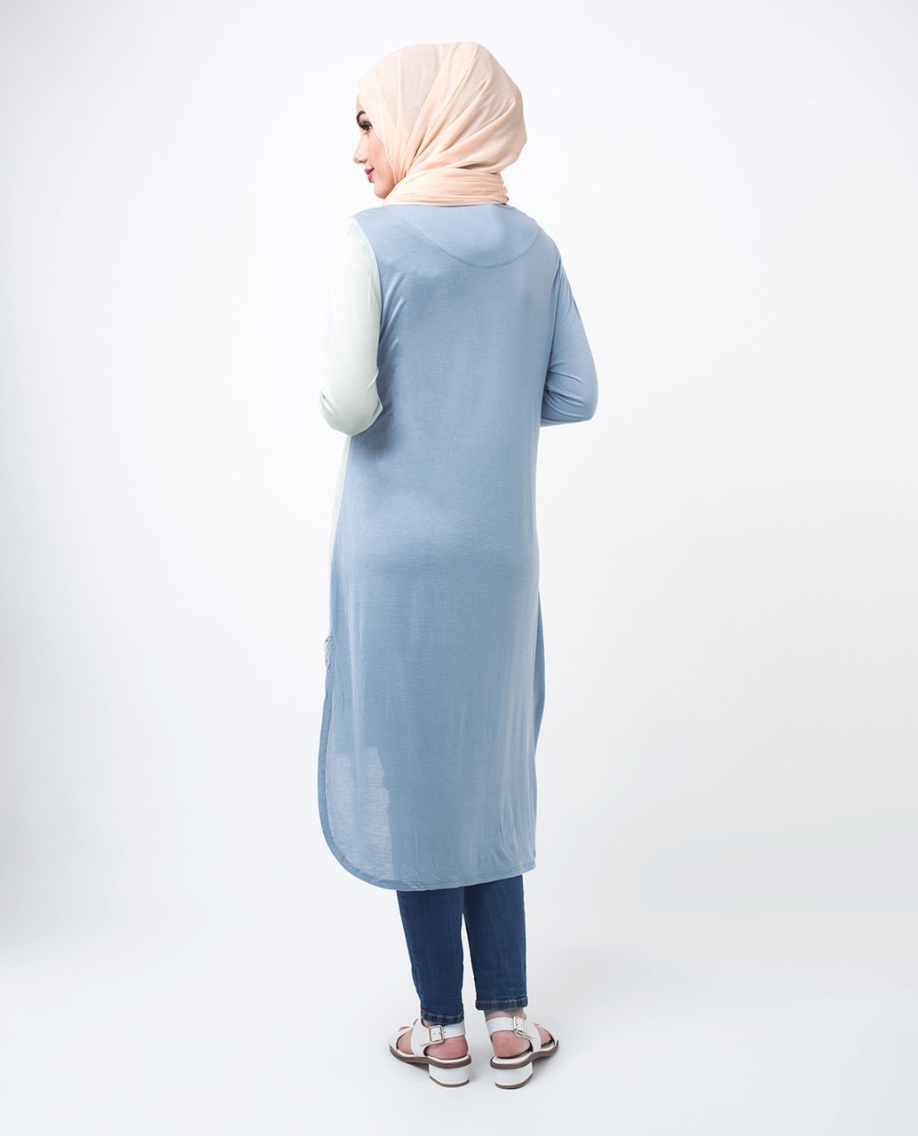 Color Blocking Longer Back Modest Top in Blue & Green Color ...