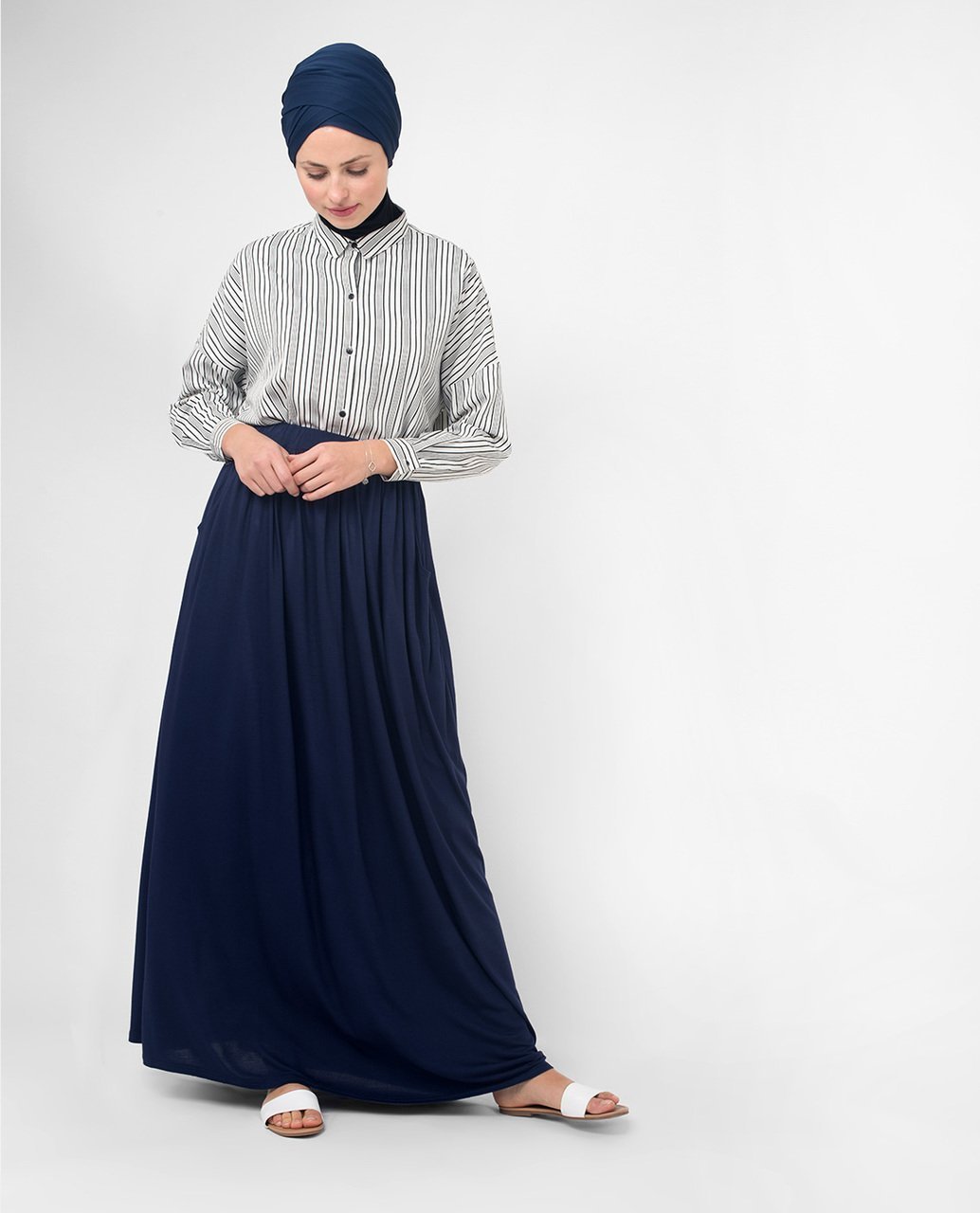 Full Length Navy Flared Skirt S 5'2" Navy