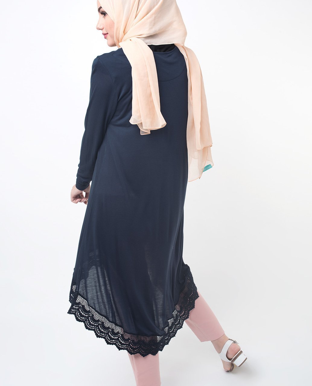 Navy Lace Dipped Hem Modest Top Small (8-10) Petite (- 5'2") Navy