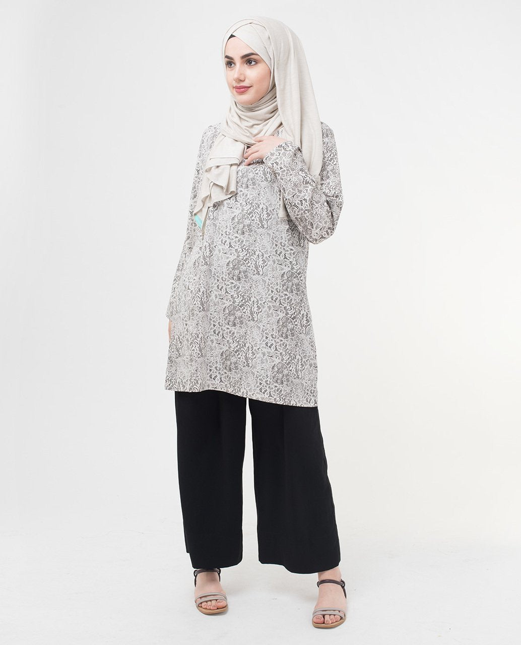 Summer Lace Printed Modest Top Small Petite (- 5'2") 